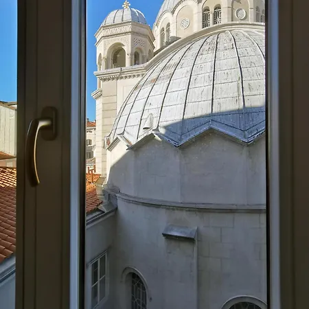 Bed And Chic Art Trieste