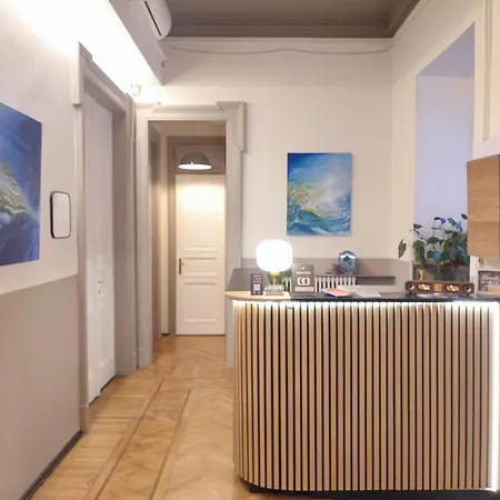 בית הארחה Bed And Chic Art טריאסטה